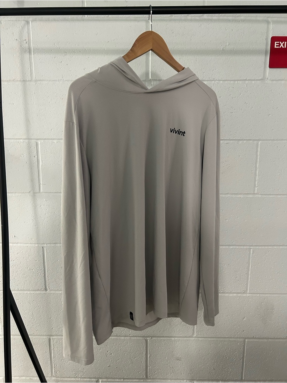 Vivint | Men's Light Gray Hooded Long-Sleeve Shirt